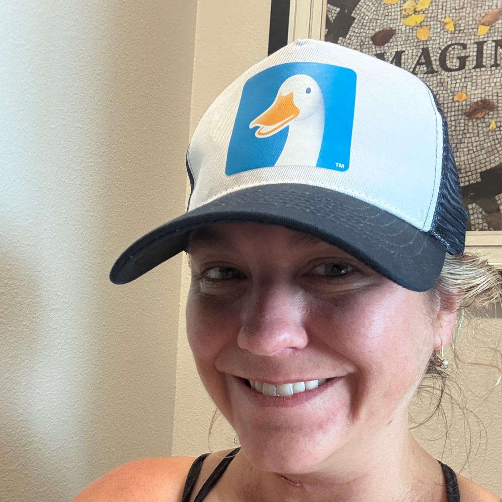Duck Graphic Hat - Picture 5 of 5